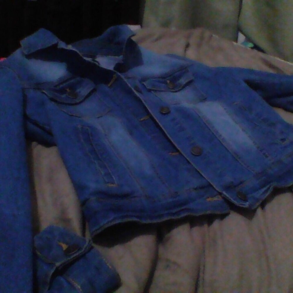 Medium Blue